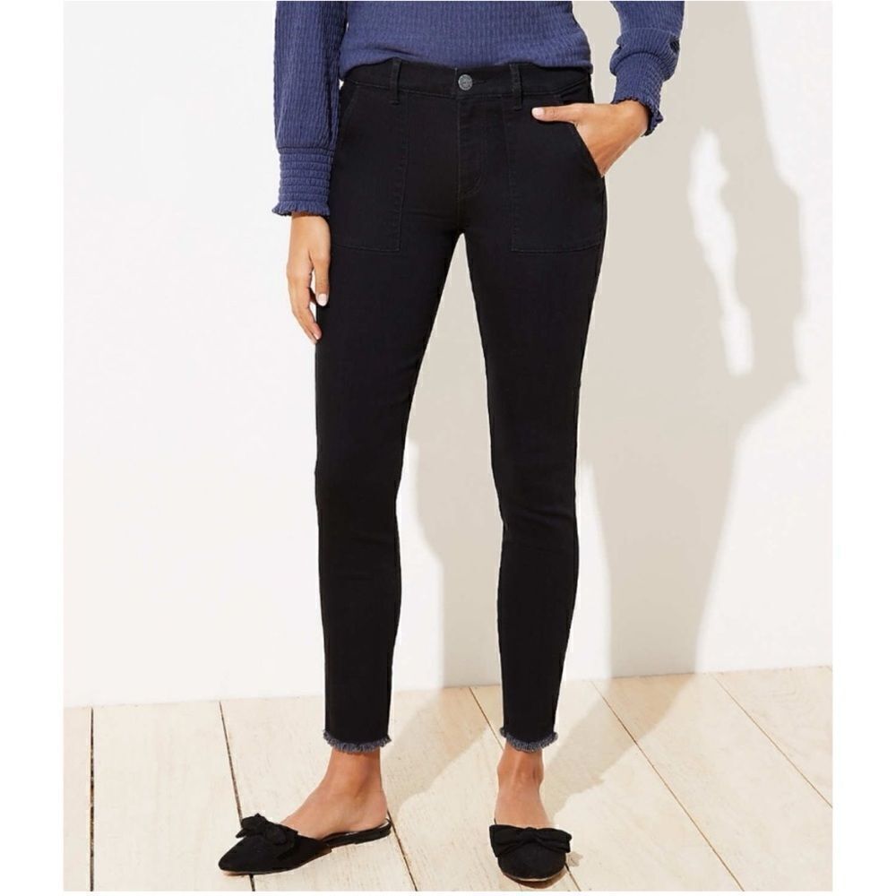 NWT LOFT Utility Frayed Hem Skinny Jeans in Black, Size 2/26